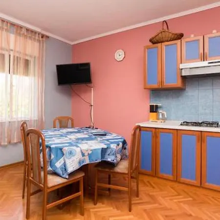 Apartment With A Parking Space - 22520