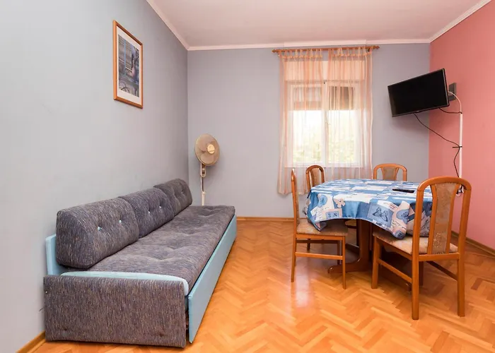 With Parking Space - 22520 Lejlighed